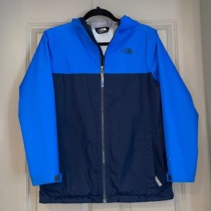 Boy’s The North Face lightweight hooded jacket